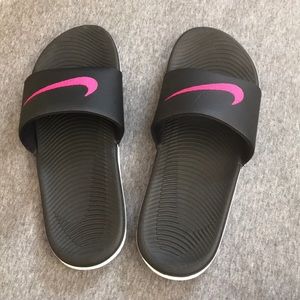 NIKE slides